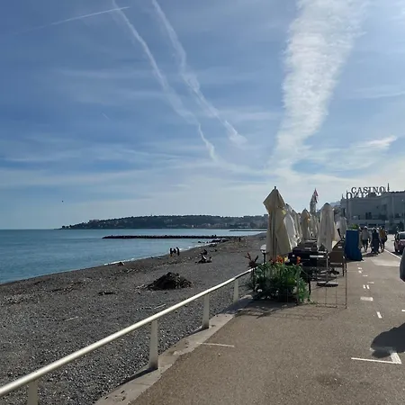 Mentone, A 80 Mt Dal Mare * Menton